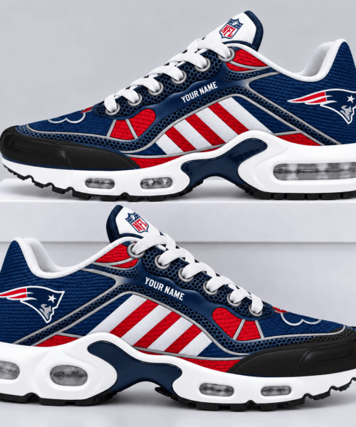 New England Patriots NFL Personalized Diagonal Stripe Air Max Shoes