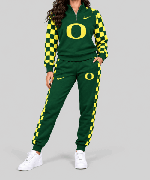 Oregon Ducks NCAA Checkerboard Sleeve Quarter Zip Set